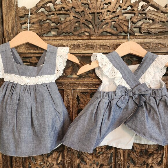 Twin Girl BUNDLE, Blue Chambray Tunic Tops with Matching Ruffle Bloomers, 3-6m - Picture 1 of 4